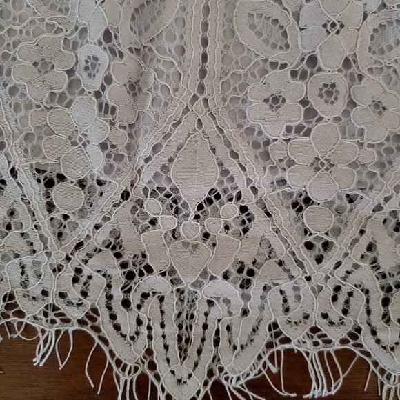 Skylar & Jade Lace Tank - Picture 4 of 4